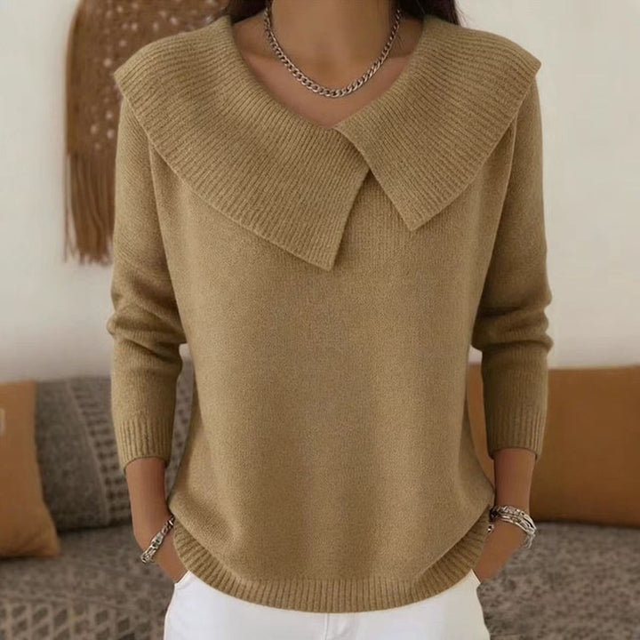 Versatile knitted sweater